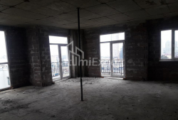 Mənzil 3-комн 75 m² - Yurievskaya, Batumi