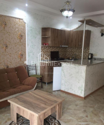 Mənzil 3-комн 60 m² - Şerif Ximşiaşvili, Batumi