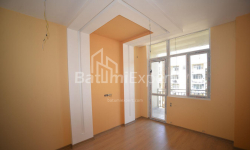Mənzil 75 m² - İlya Çavçavadze, Batumi, Gürcüstan