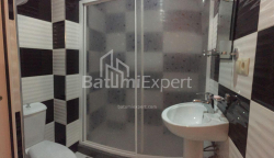 Mənzil 1-комн 33 m² - Şerif Ximşiaşvili, Batumi