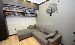 Mənzil 3-комн 100 m² - Zuraba Qorqiladze, Batumi