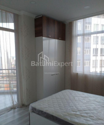 Mənzil 3-комн 74 m² - Niko Pirosmani, Batumi