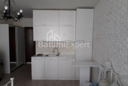 Mənzil 1-комн 33 m² - Şerif Ximşiaşvili, Batumi