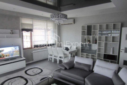 Mənzil 4-комн 148 m² - Şerif Ximşiaşvili, Batumi