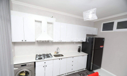 Mənzil 5-комн 81 m² - Şerif Ximşiaşvili, Batumi