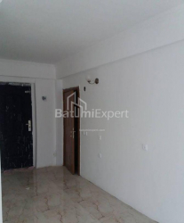 Mənzil 1-комн 27 m² - Şerif Ximşiaşvili, Batumi