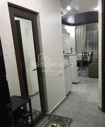 Mənzil 3-комн 50 m² - Niko Pirosmani, Batumi