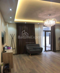 Mənzil 4-комн 110 m² - Yurievskaya, Batumi