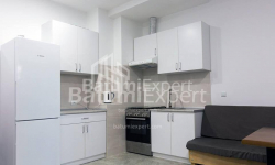 Mənzil 1-комн 50 m² - Şerif Ximşiaşvili, Batumi