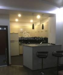 Mənzil 2-комн 56 m² - Şerif Ximşiaşvili, Batumi