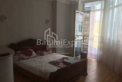 Mənzil 1-комн 35 m² - Niko Pirosmani, Batumi