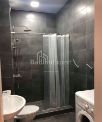 Mənzil 3-комн 73 m² - Zuraba Qorqiladze, Batumi