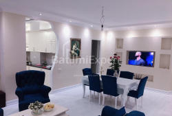 Mənzil 4-комн 86 m² - Aleksandra Puşkin, Batumi
