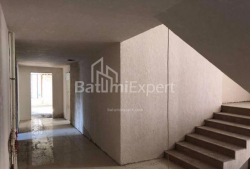 Mənzil 4-комн 119 m² - Yurievskaya, Batumi