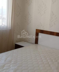 Mənzil 4-комн 74 m² - Niko Pirosmani, Batumi