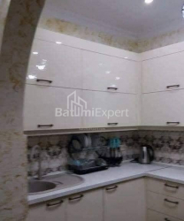 Mənzil 3-комн 65 m² - Şerif Ximşiaşvili, Batumi