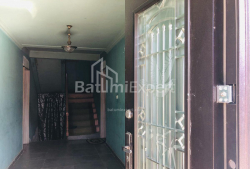 Mənzil 7-комн 300 m² - Yurievskaya, Batumi
