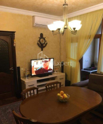 Mənzil 4-комн 75 m² - Sulaberidze, Batumi