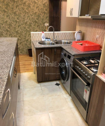 Mənzil 3-комн 78 m² - Şerif Ximşiaşvili, Batumi