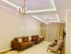 Mənzil 102 m² - İlya Çavçavadze, Batumi, Gürcüstan