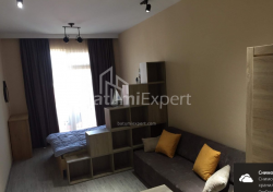 Mənzil 1-комн 34 m² - Şalva İnasaridze, Batumi