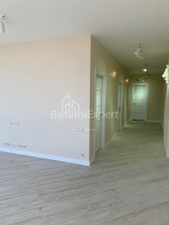 Mənzil 3-комн 106 m² - İvane Cavaxişvili, Batumi