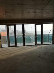 Mənzil 1-комн 31 m² - Şerif Ximşiaşvili, Batumi