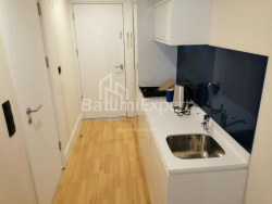 Mənzil 33 m² - Şerif Ximşiaşvili, Batumi, Gürcüstan