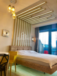 Mənzil 1-комн 28 m² - Şerif Ximşiaşvili, Batumi