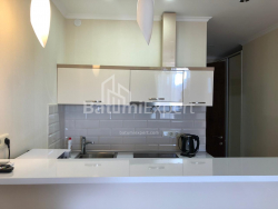 Mənzil 1-комн 30 m² - Yusuf Kobaladze, Batumi