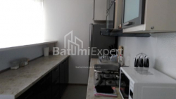 Mənzil 3-комн 70 m² - Şerif Ximşiaşvili, Batumi