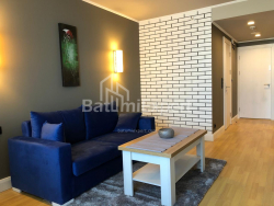 Mənzil 2-комн 44 m² - Şerif Ximşiaşvili, Batumi