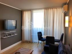 Mənzil 2-комн 44 m² - Şerif Ximşiaşvili, Batumi