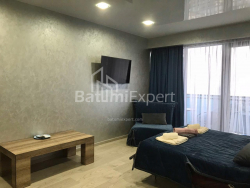 Mənzil 1-комн 38 m² - Şerif Ximşiaşvili, Batumi