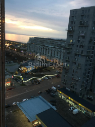 Mənzil 3-комн 79 m² - Zuraba Qorqiladze, Batumi