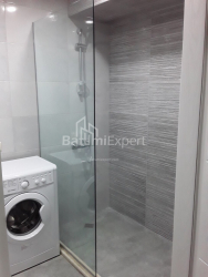 Mənzil 30 m² - Şerif Ximşiaşvili, Batumi, Gürcüstan