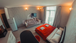 Mənzil 1-комн 33 m² - Şerif Ximşiaşvili, Batumi