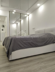 Mənzil 3-комн 75 m² - Niko Pirosmani, Batumi