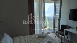 Mənzil 1-комн 32 m² - Şerif Ximşiaşvili, Batumi