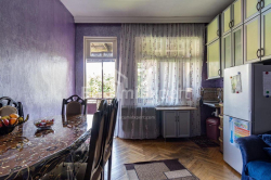 Fərdi ev 120 m² - Kayxosro Çolokaşvili, Batumi, Gürcüstan