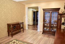 Mənzil 3-комн 117 m² - Zuraba Qorqiladze, Batumi