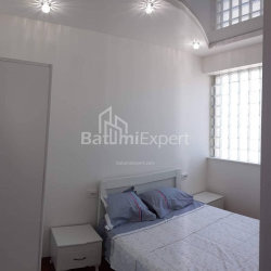 Mənzil 3-комн 55 m² - Lech və Maria Kachinsky, Batumi