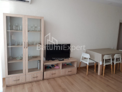 Mənzil 3-комн 80 m² - Zuraba Qorqiladze, Batumi