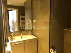Mənzil 1-комн 31 m² - Şerif Ximşiaşvili, Batumi
