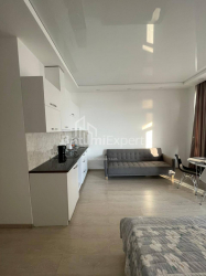 Mənzil 31.3 m² - Şerif Ximşiaşvili, Batumi, Gürcüstan