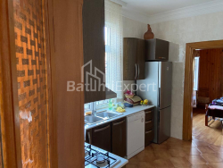 Fərdi ev 5-комн 100 m² - Eristavi, Batumi