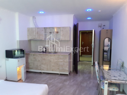 Mənzil 1-комн 32.5 m² - Şerif Ximşiaşvili, Batumi