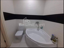 Mənzil 56 m² - Selima Ximşiaşvili, Batumi, Gürcüstan