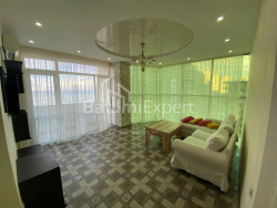 Mənzil 3-комн 74 m² - Zuraba Qorqiladze, Batumi