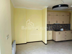 Mənzil 3-комн 66.7 m² - Qriqola Lortkipanidze, Batumi
